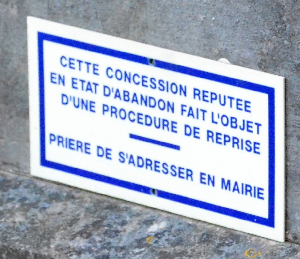 Abandon de concession funéraire